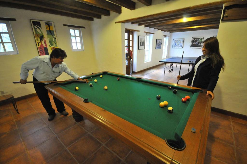 Las Palmeras Inn โอตาวาโล ภายนอก รูปภาพ